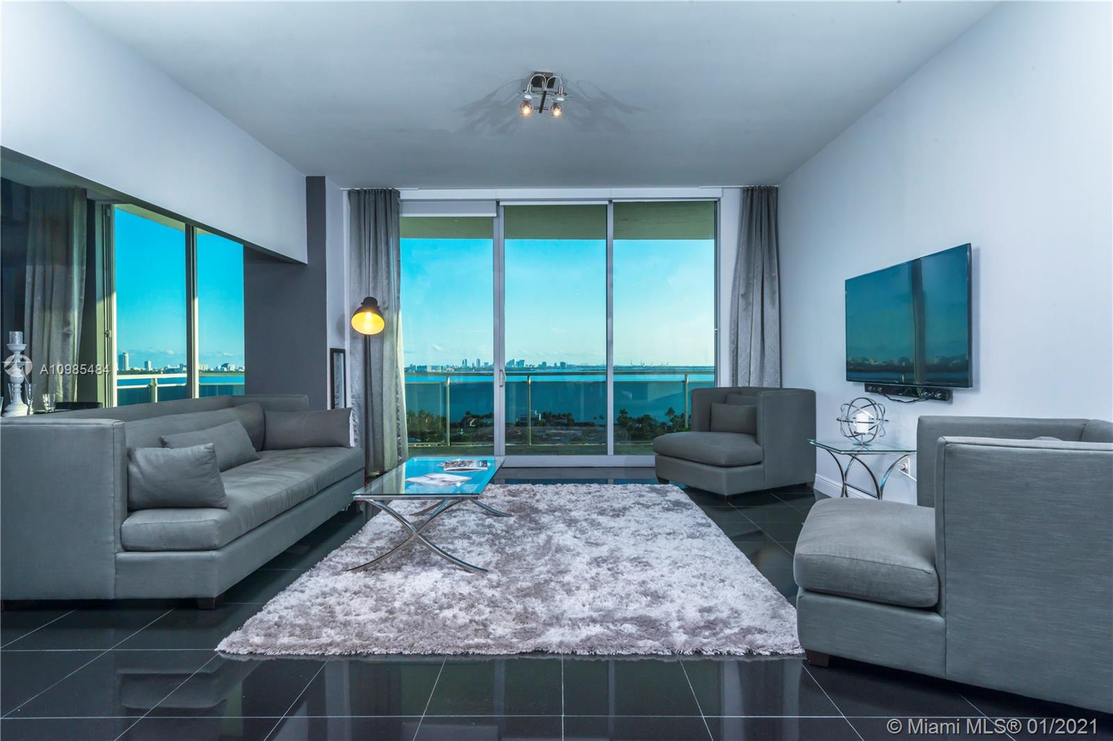 THE LEXI CONDO - Residential