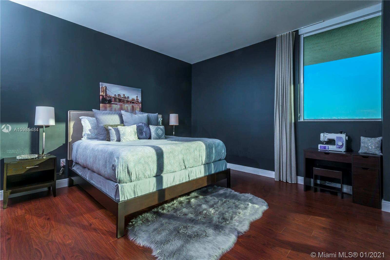 THE LEXI CONDO - Residential