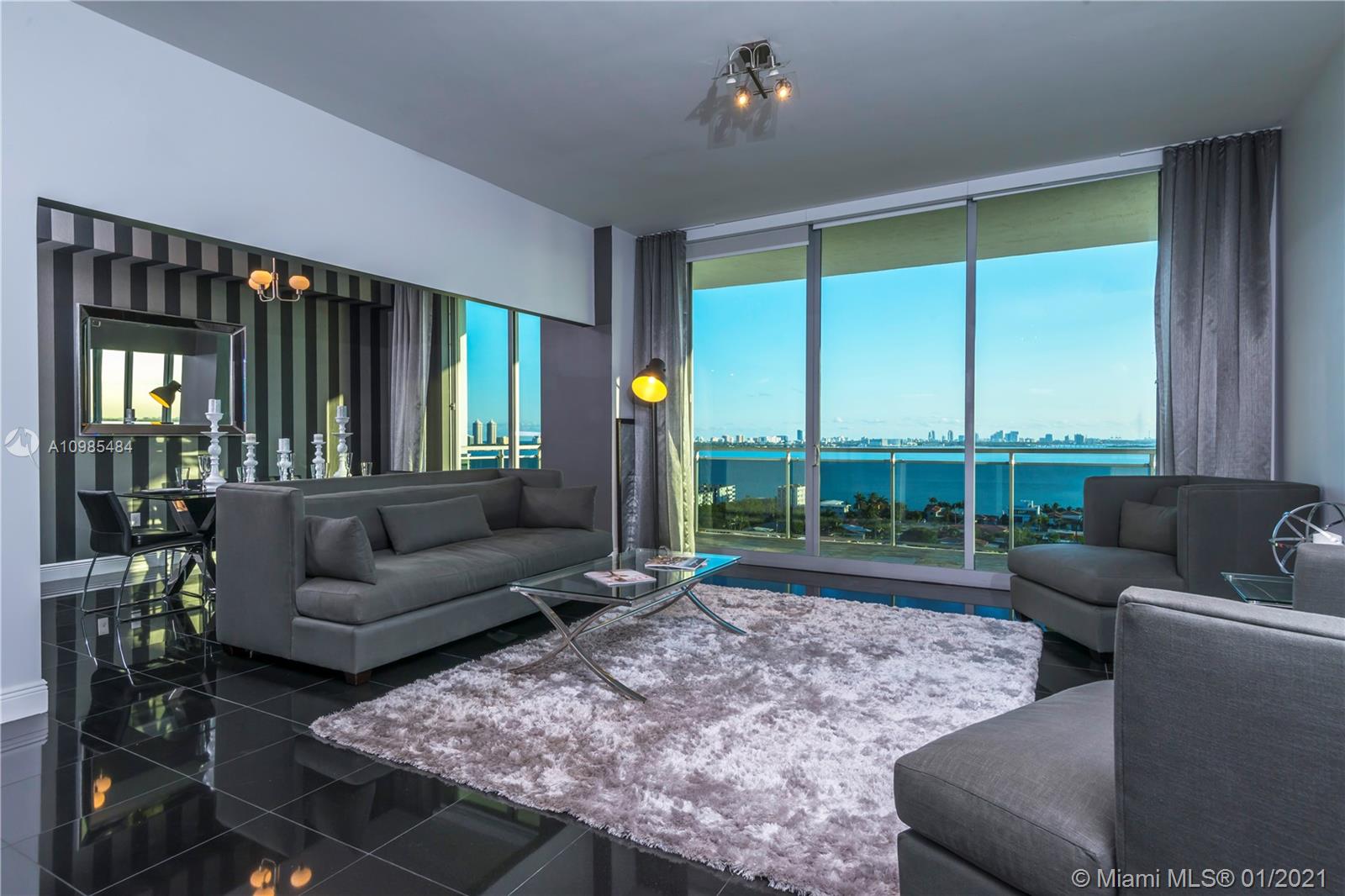 THE LEXI CONDO - Residential