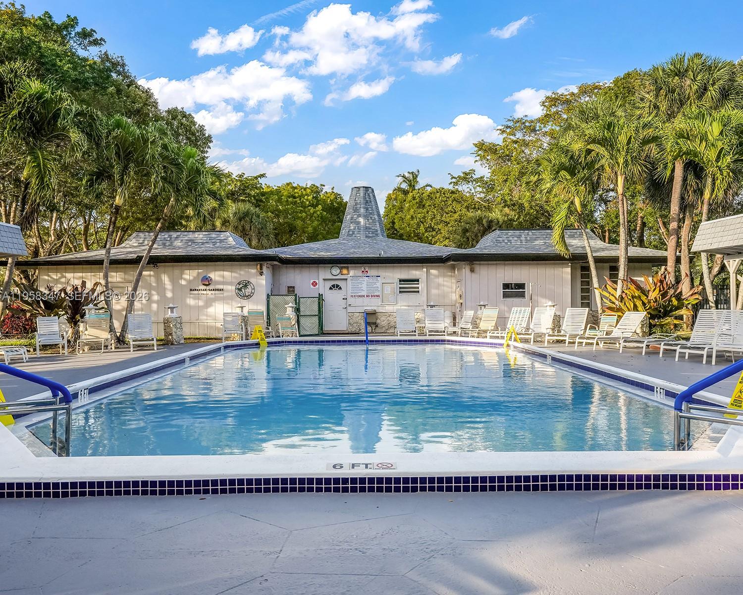 BAMBOO GARDENS CONDO - Residential