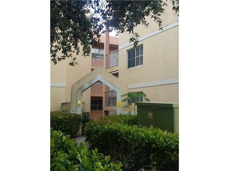 BRIGHT AND SPACIOUS 2/2 CONDO NESTLED IN MIRASSOU ON THE THIRD FLOOR. CLOSE TO SHOPPING AND CENTRALLY LOCATED. NO CARPET. Association requires one month deposit from the tenants.