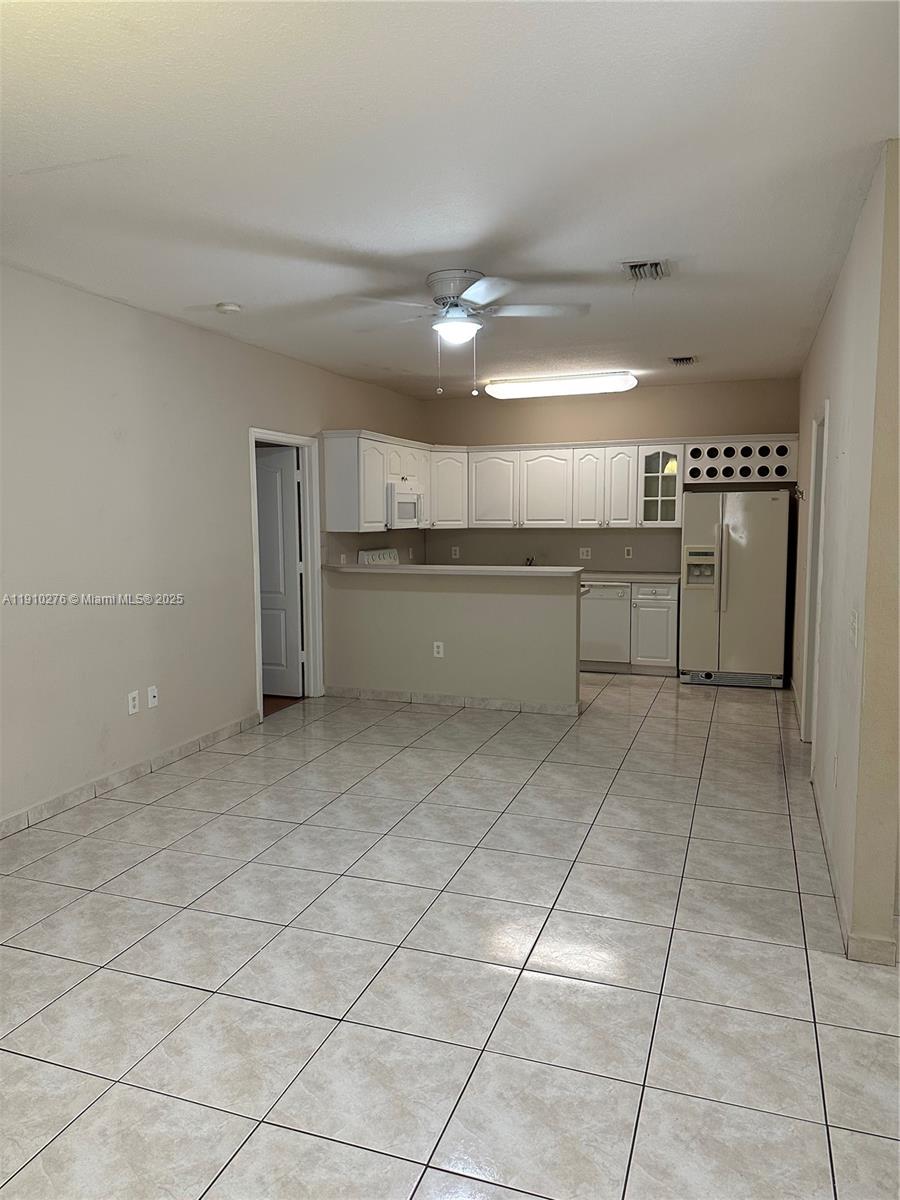 LILANDIA ESTATES CONDO - Residential Lease