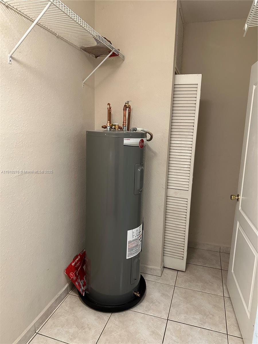 LILANDIA ESTATES CONDO - Residential Lease