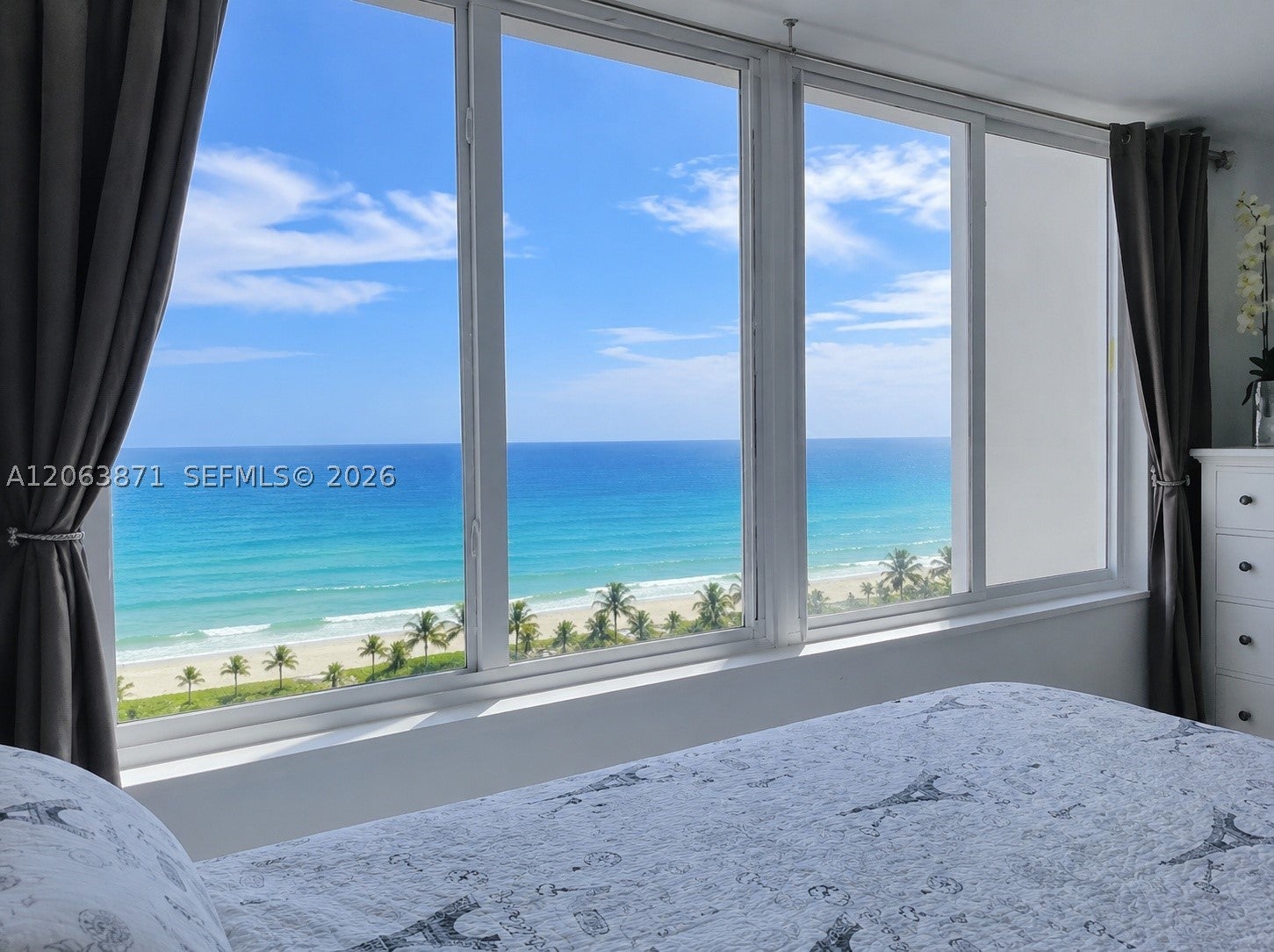 19201 Collins Ave 545