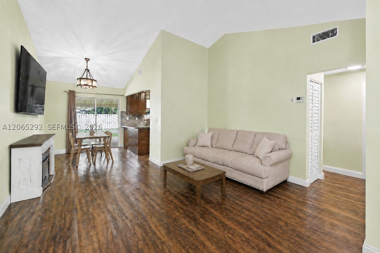 10340 SW 154th Pl 41