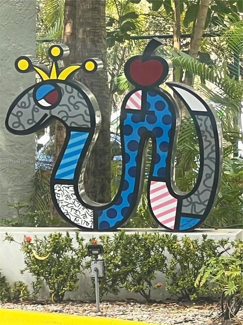 850 N Miami Ave W-1806 Miami FL 33136