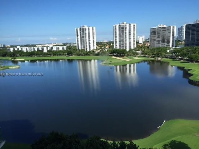 TURNBERRY VLG NO TOWER CO - Residential