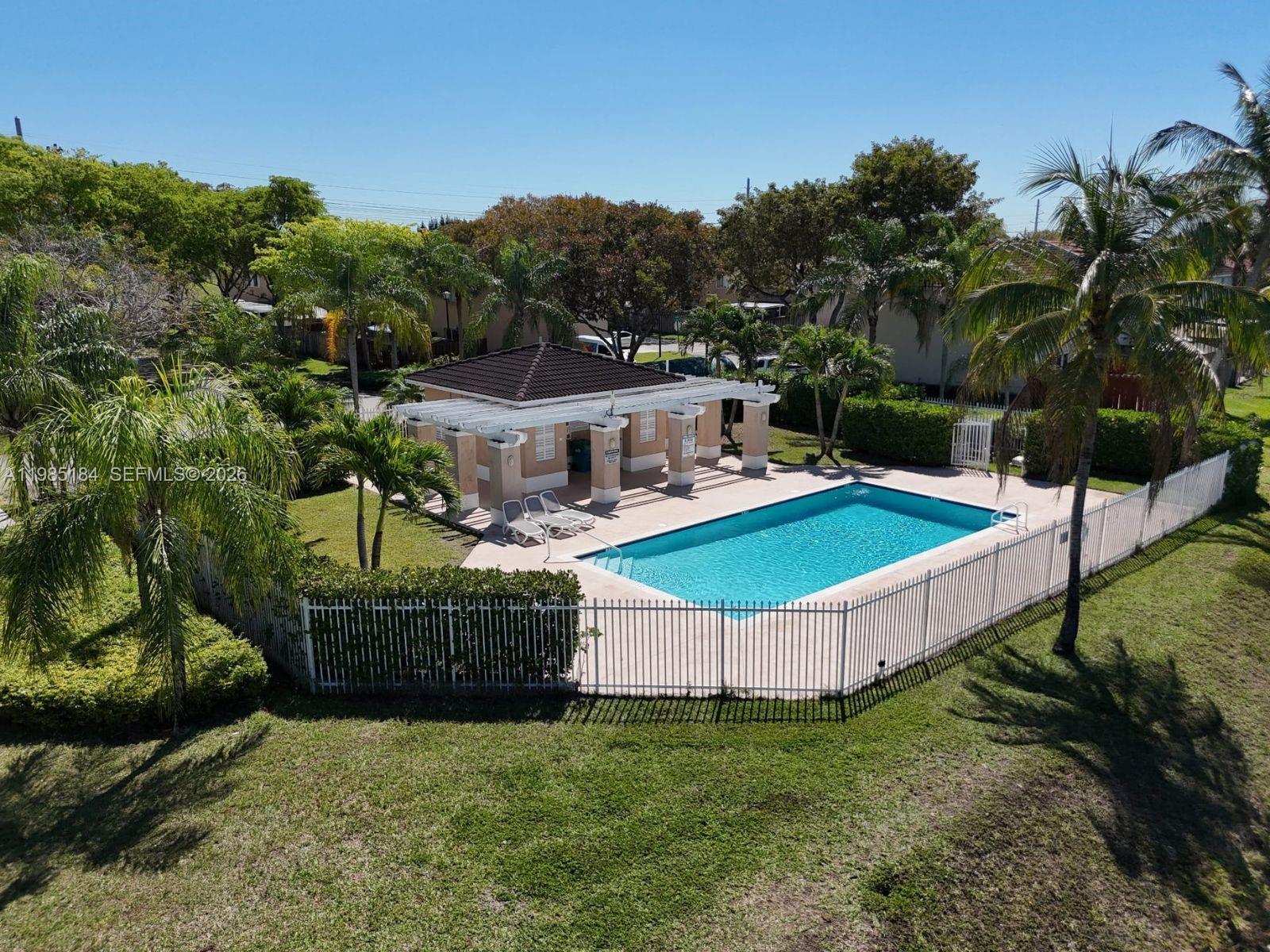 WEITZER SERENA LAKES TOWN - Residential