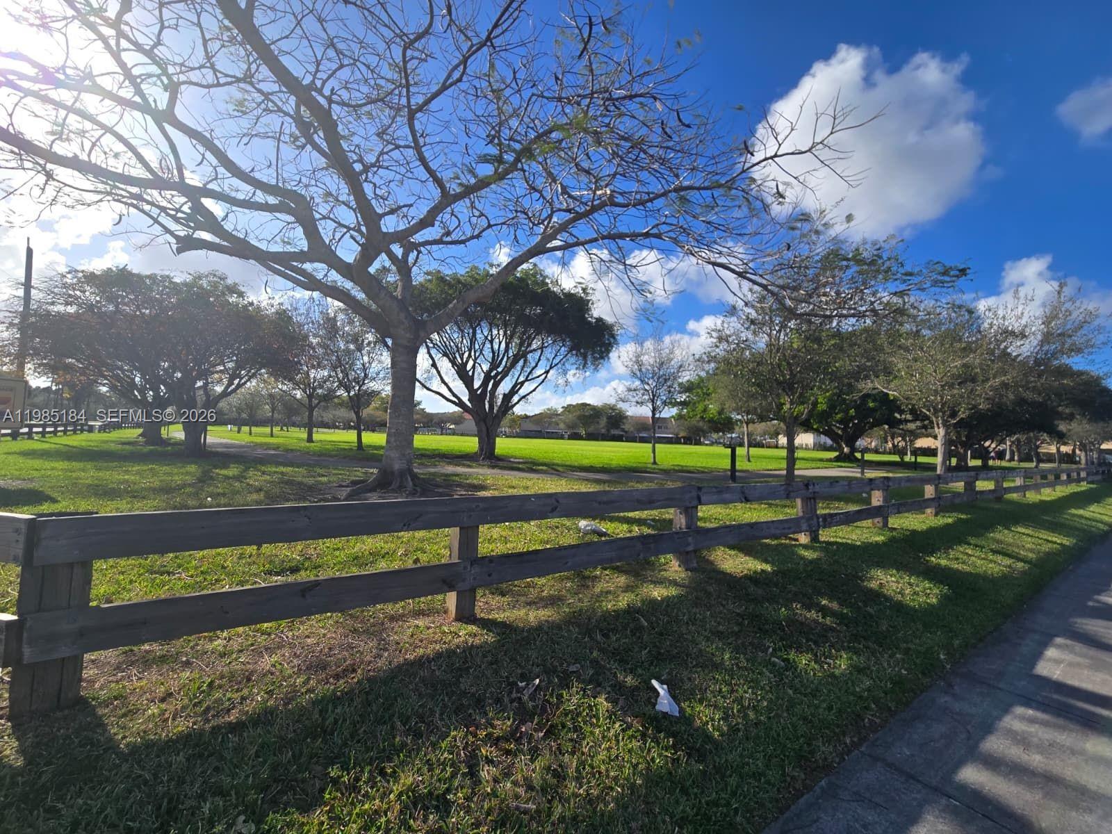 WEITZER SERENA LAKES TOWN - Residential