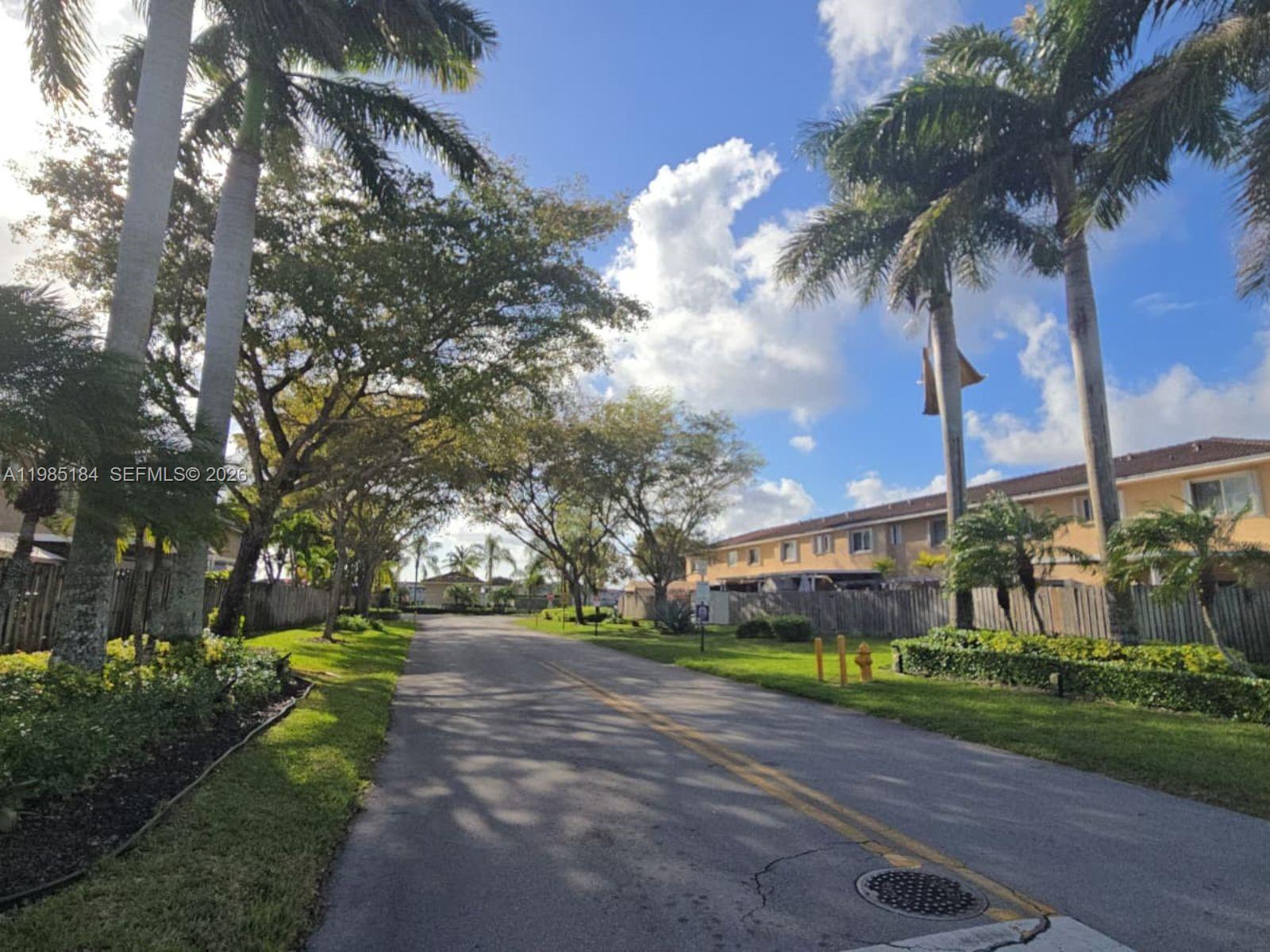 WEITZER SERENA LAKES TOWN - Residential