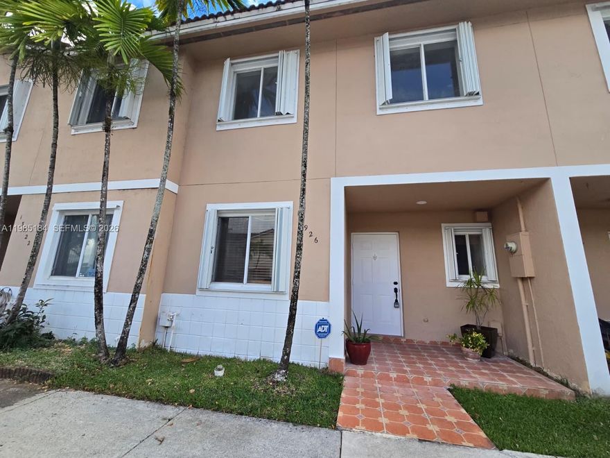 EXCELLENT LOCATION & GREAT VALUE! A must see — you’ll fall in love with this beautiful and well-maintained two-story townhome located in the highly desirable Serena Lakes community in Miami. This spacious property features 3 bedrooms and 3 full bathrooms, offering a functional and comfortable layout ideal for both homeowners and investors.
The home is filled with natural light and features ceramic tile flooring on the first floor and laminate wood flooring on the second level. The bright kitchen provides a welcoming space for everyday living and entertaining. The primary bedroom upstairs offers a private retreat with a generous walk-in closet. Elegant details such as crown molding and a wood staircase add warmth and character throughout the home.
Enjoy a large fenced backyard, perfect for relaxing or hosting family gatherings. The property is equipped with full accordion hurricane shutters for added protection and peace of mind.
Located in a well-established community with 24/7 security, access to multiple pools, green areas, and walking paths, and conveniently near major highways, shopping, and schools. This move-in ready home is vacant, easy to show, and available for immediate occupancy. Competitively priced and negotiable for motivated buyers. A great opportunity you don’t want to miss.