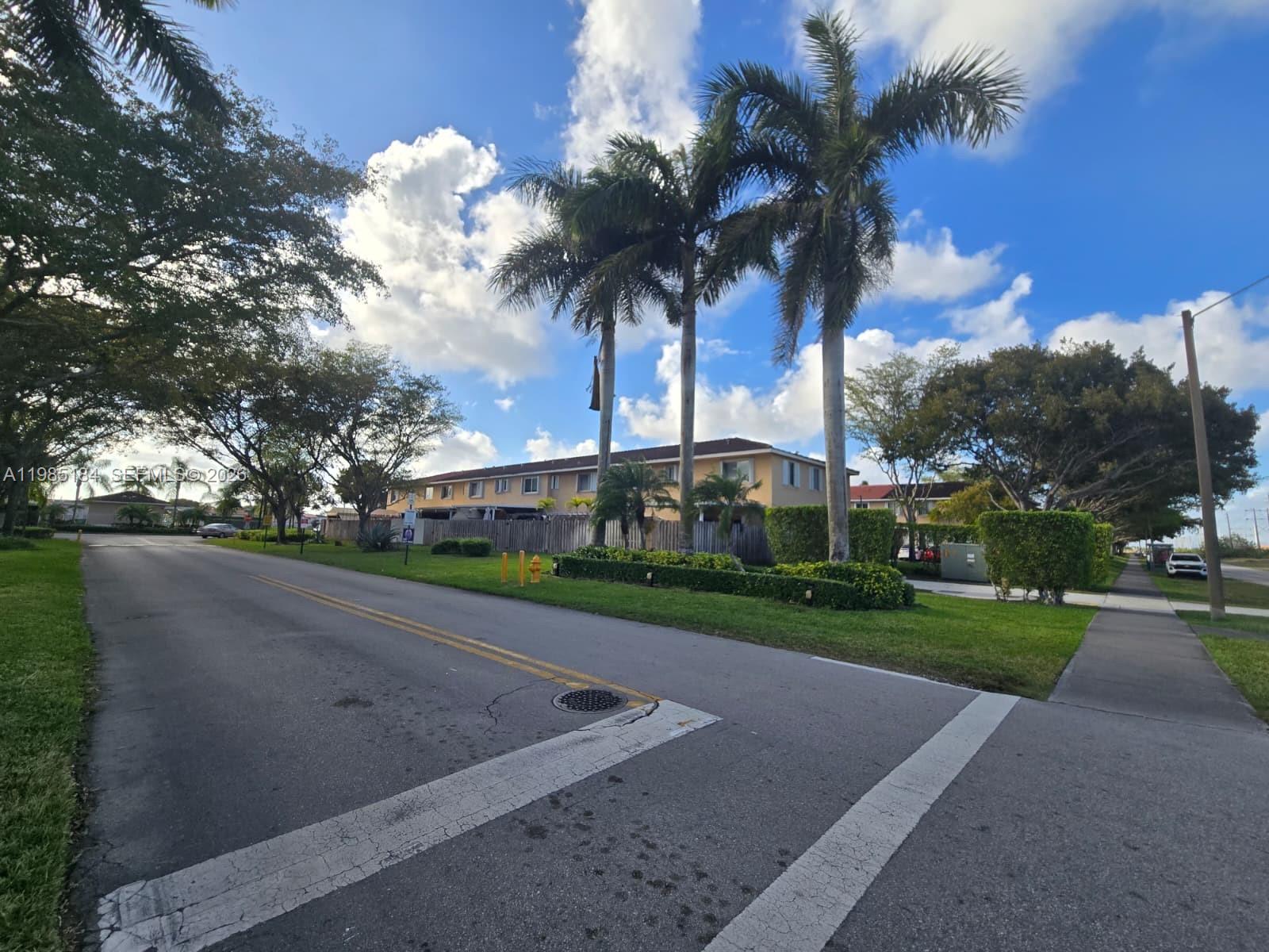 WEITZER SERENA LAKES TOWN - Residential