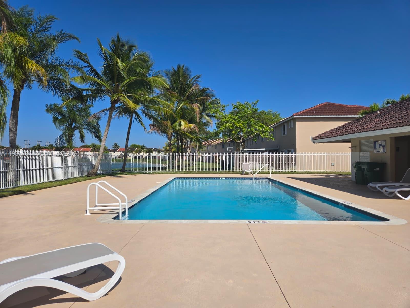 WEITZER SERENA LAKES TOWN - Residential