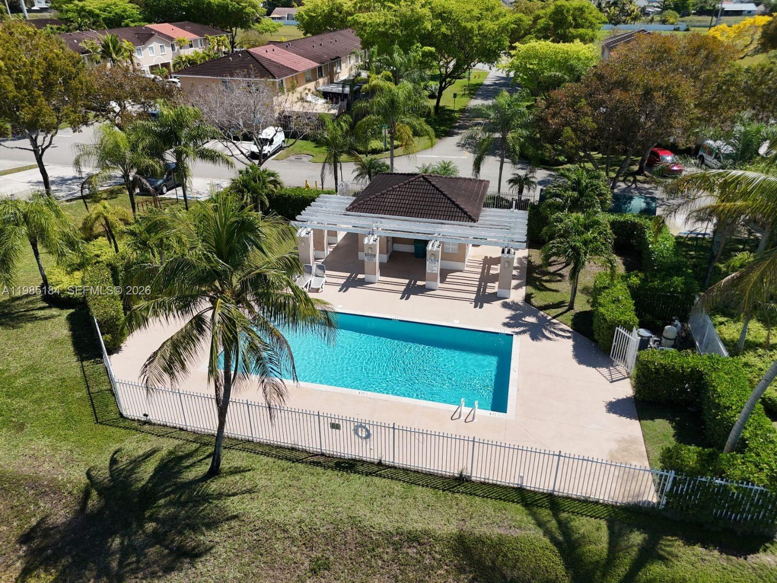 WEITZER SERENA LAKES TOWN - Residential