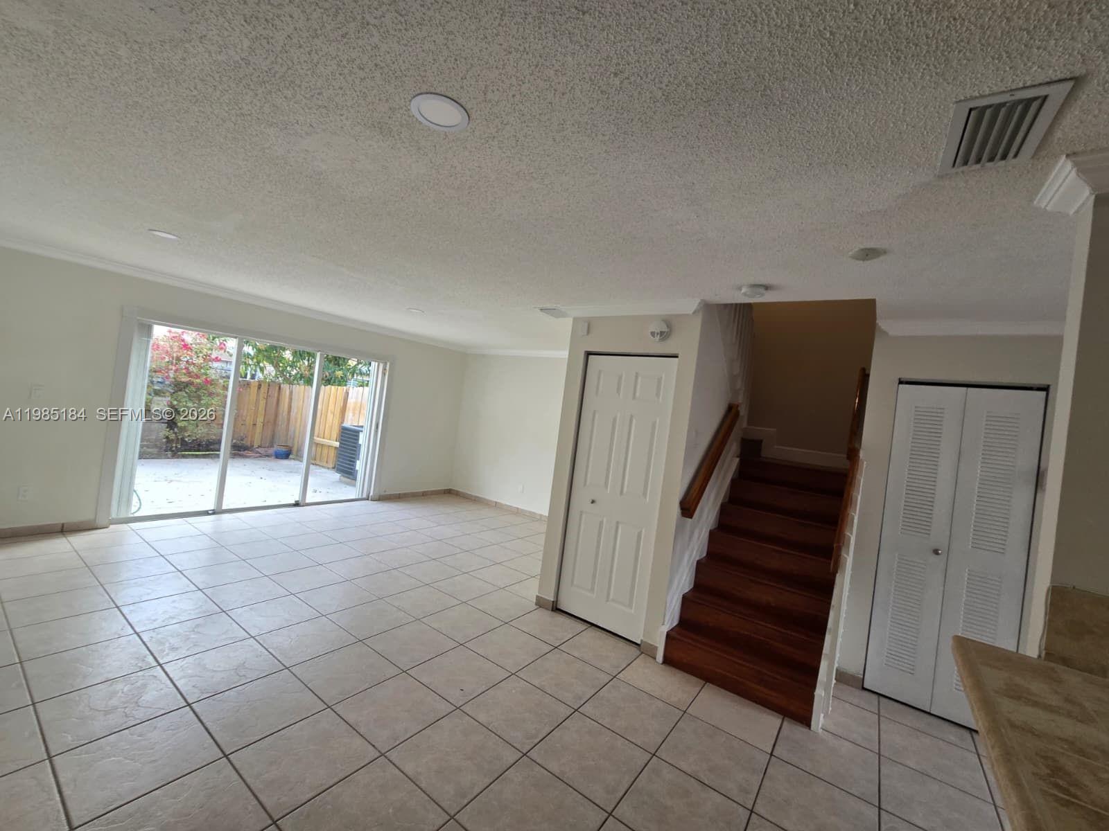 WEITZER SERENA LAKES TOWN - Residential