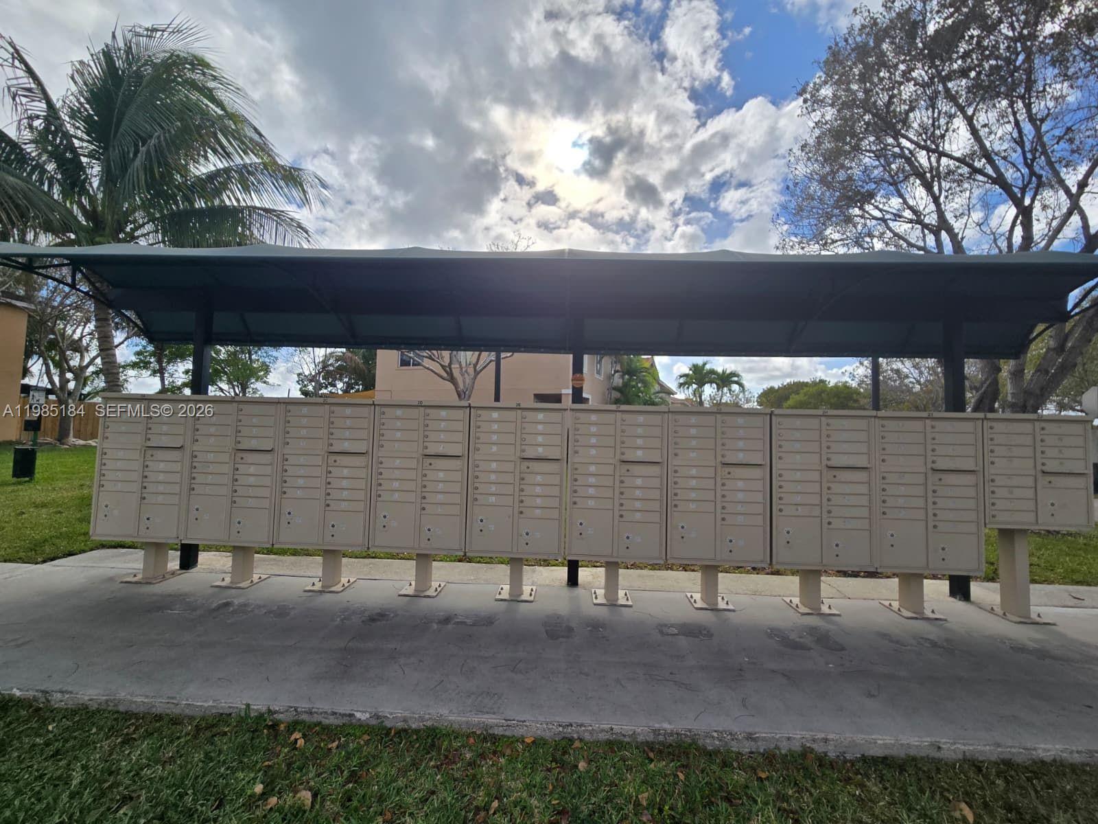 WEITZER SERENA LAKES TOWN - Residential