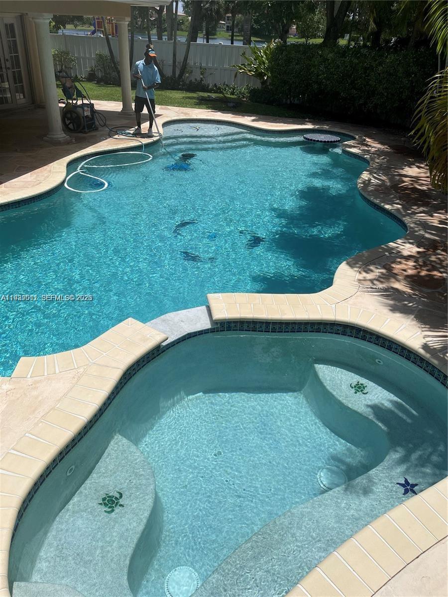 PEMBROKE FALLS PHASE 2 - Residential