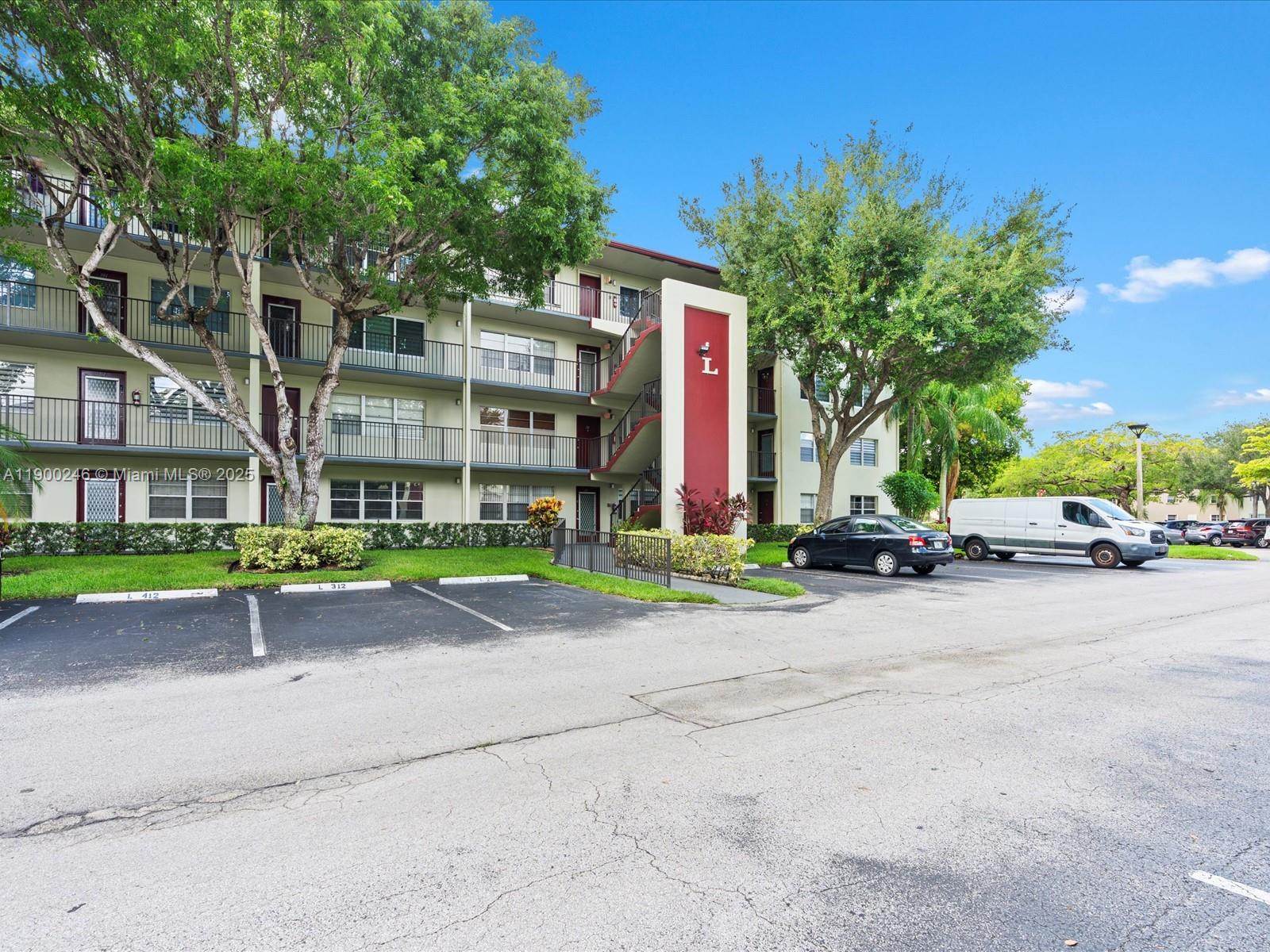 KINGSLEY AT CENTURY VILLA - Residential