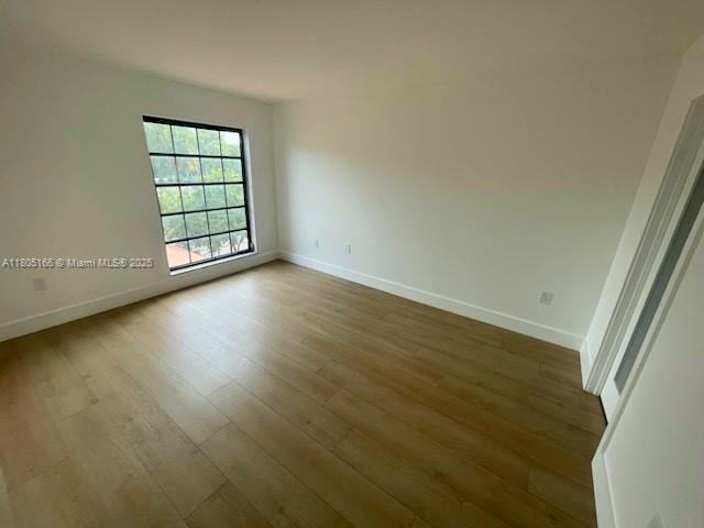 INVERWOOD CONDO - Residential