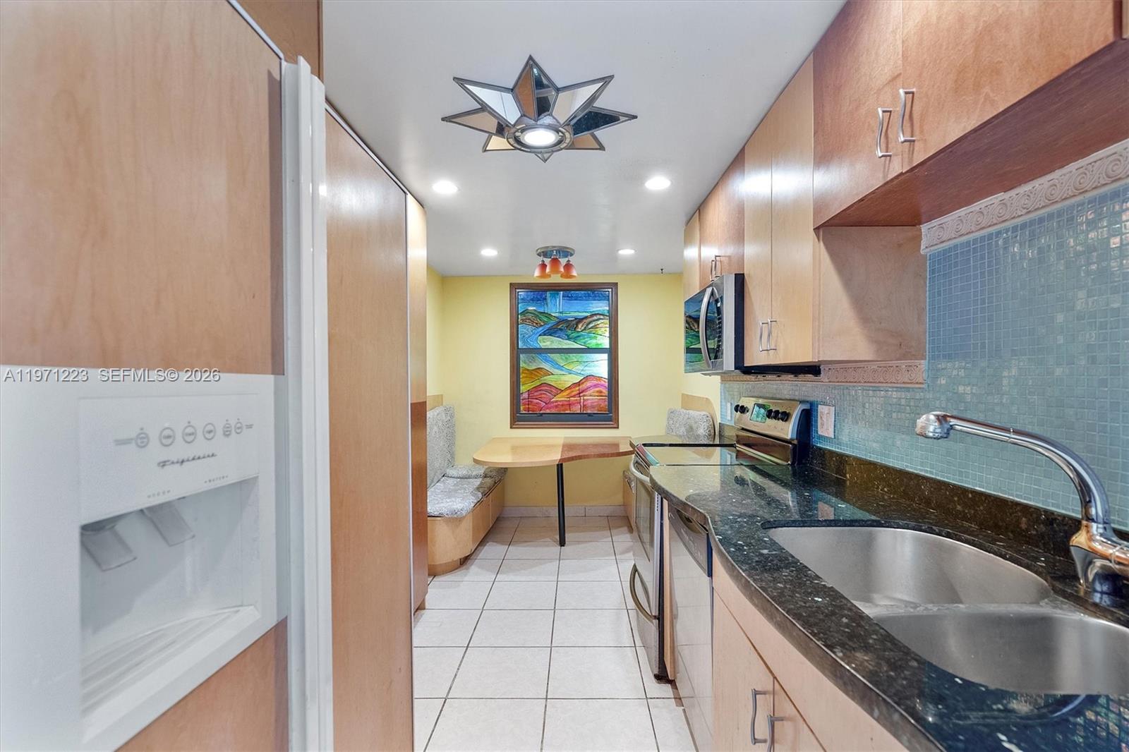 WATERWAY ISLES CONDO - Residential