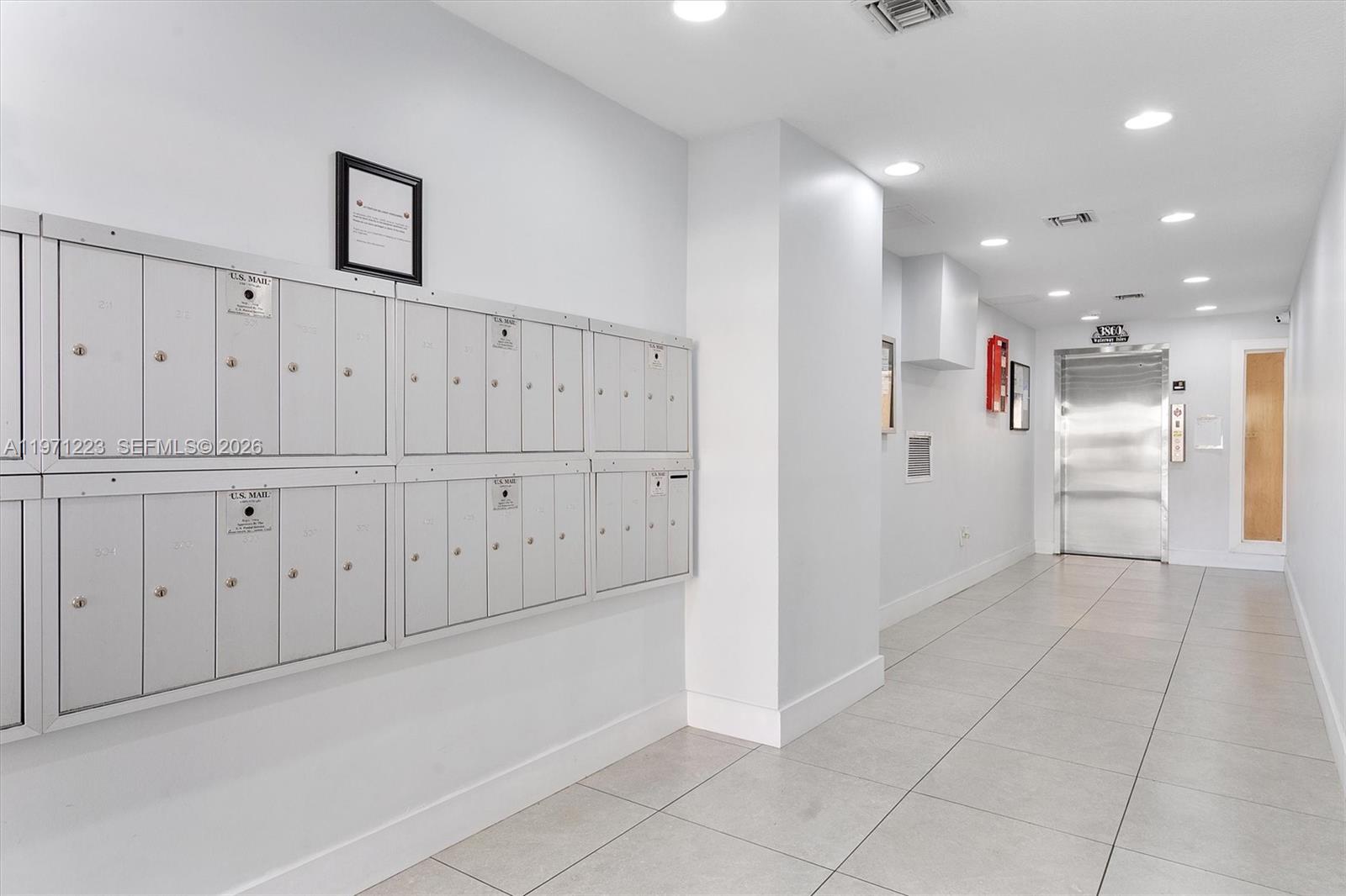 WATERWAY ISLES CONDO - Residential