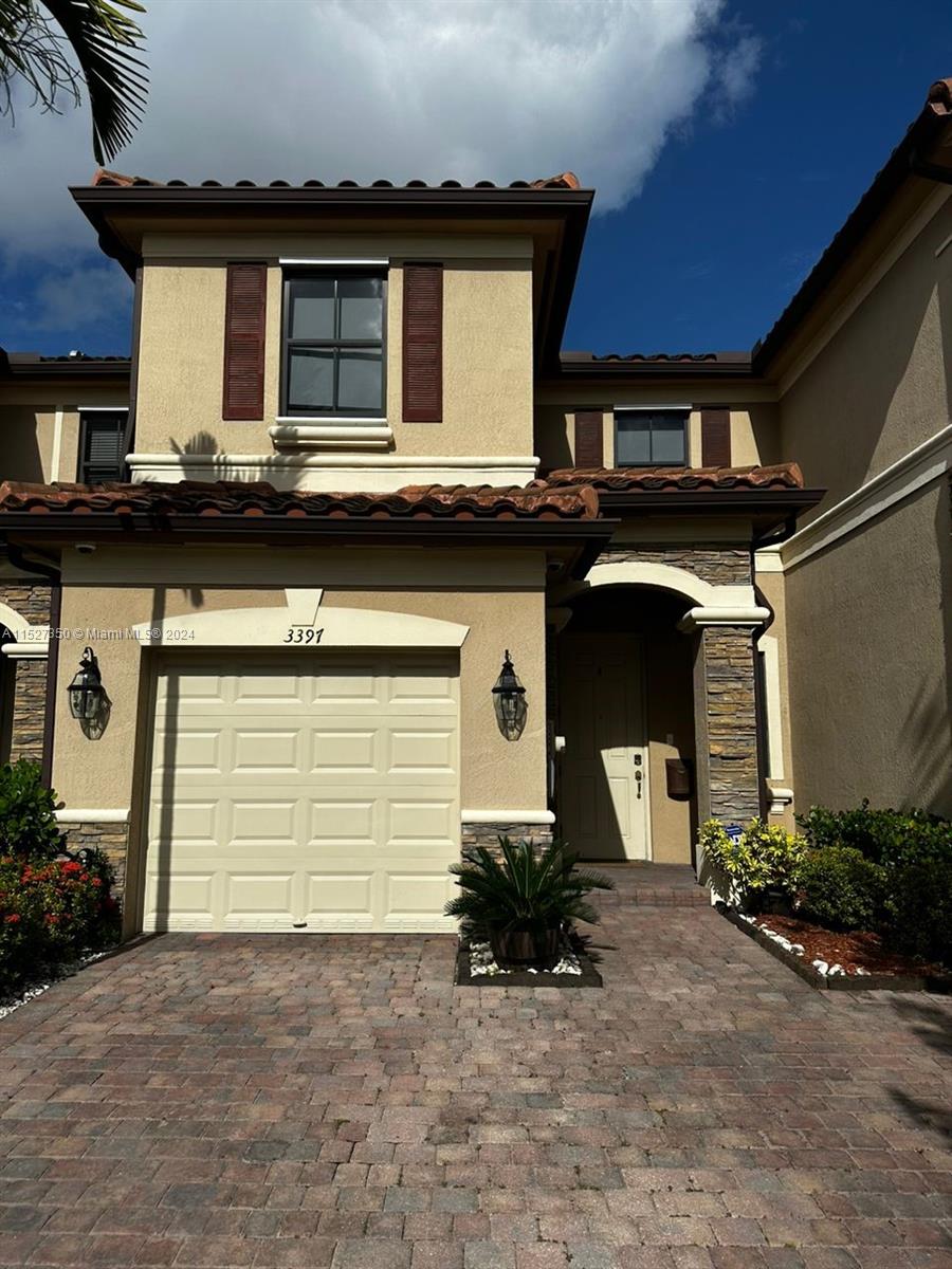 EXCELENT UNIT WITH MAIN LAKE VIEW IN BONTERRA, LAMINATED WOOD IN ALL UNIT, GRILL PATIO AREA WITH PERGOLA, 2 FLOOR. TENANT HAS TO FILL THE APLICACION WITH THE CONDO, NEED SCORE MORE THAN 680, INCOME PROOF OF 3 MONTH OF RENT. Equal Housing Opportunity.