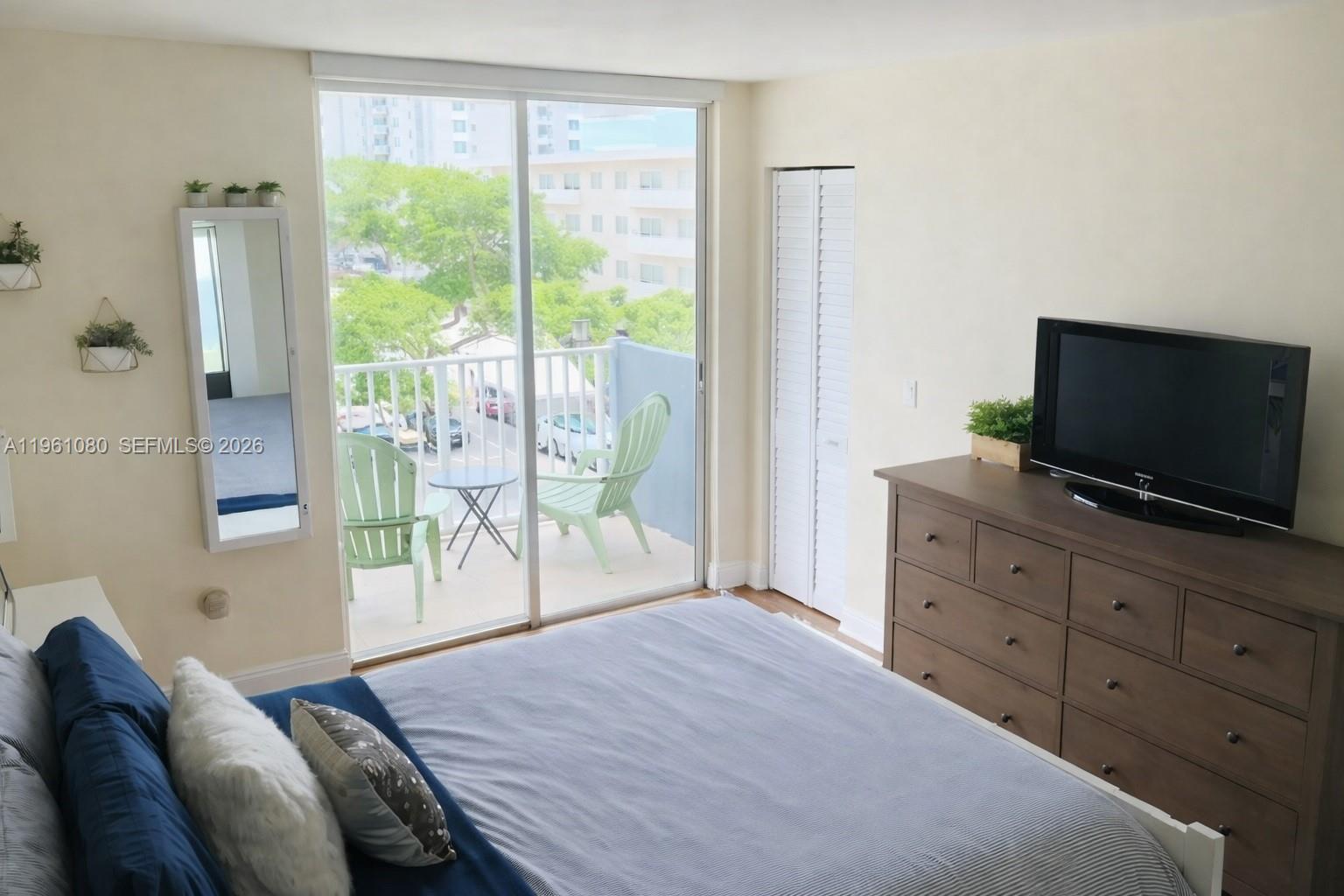 NORTH BAY VILLAS CONDO - Residential Lease