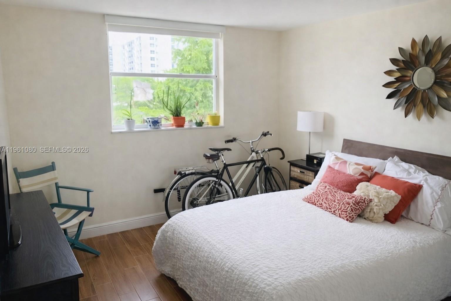NORTH BAY VILLAS CONDO - Residential Lease