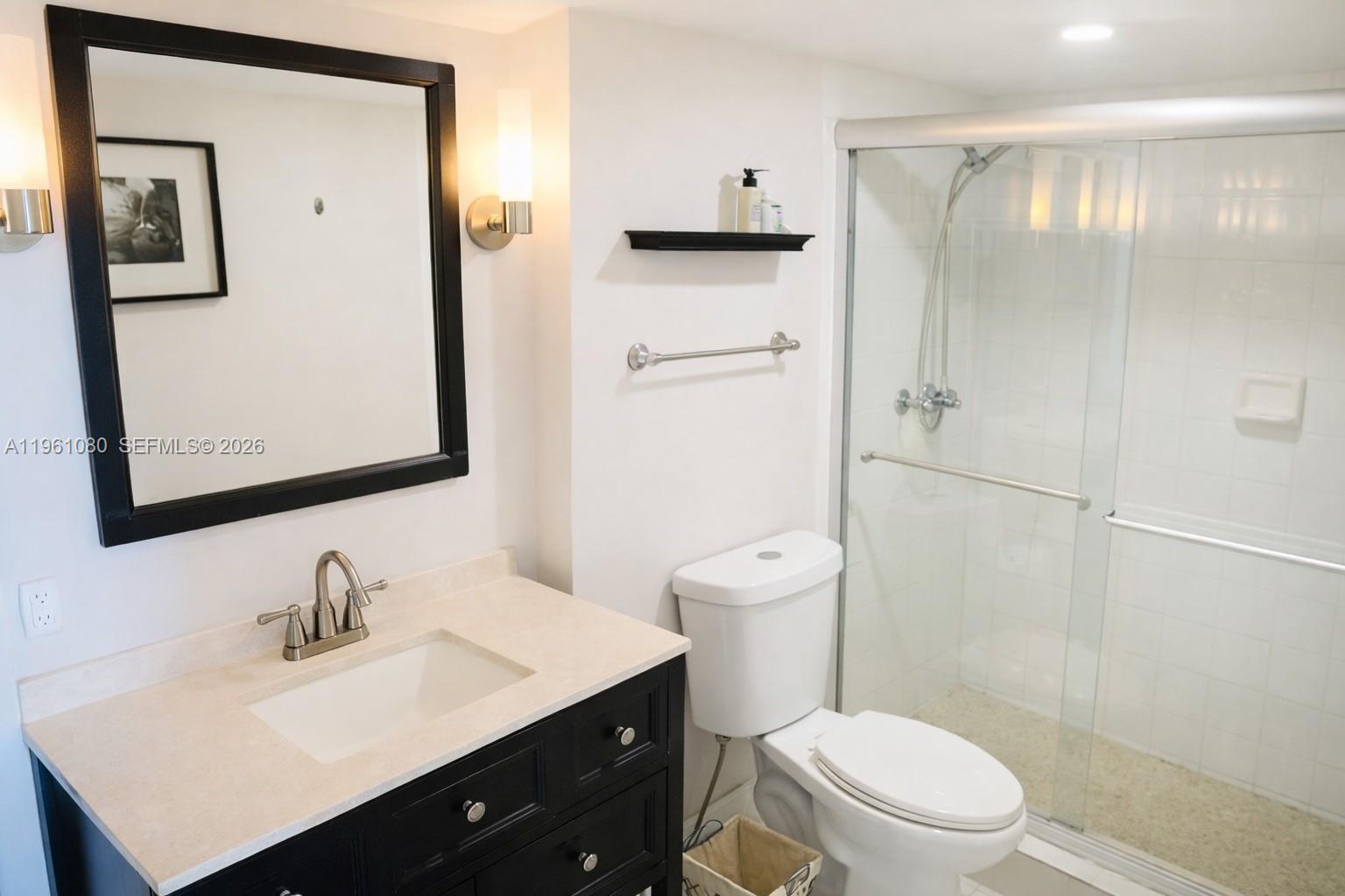 NORTH BAY VILLAS CONDO - Residential Lease