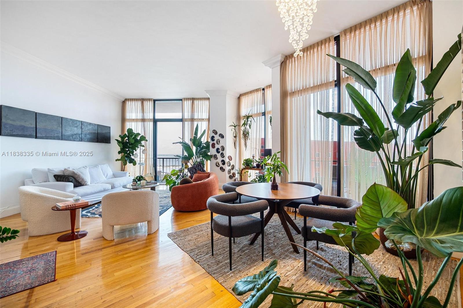 1581 Brickell Ave PH-205
