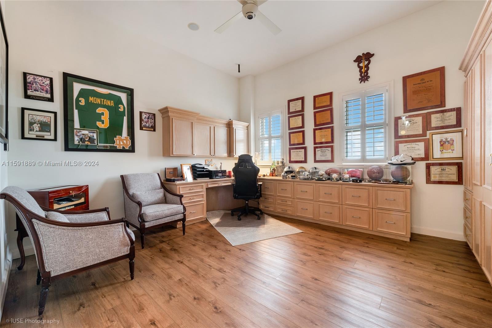 DEERING BAY CONDO II - Residential