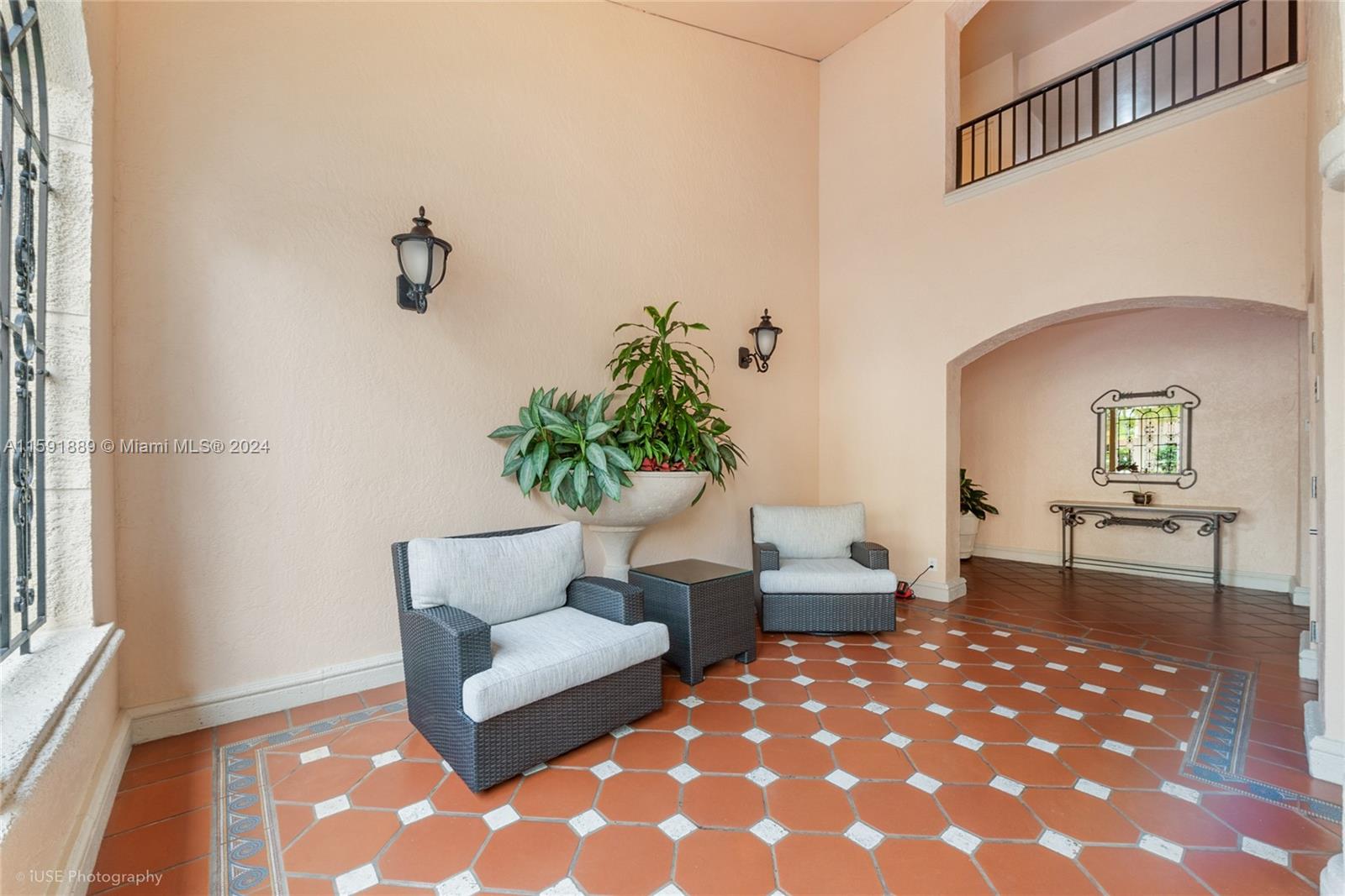 DEERING BAY CONDO II - Residential