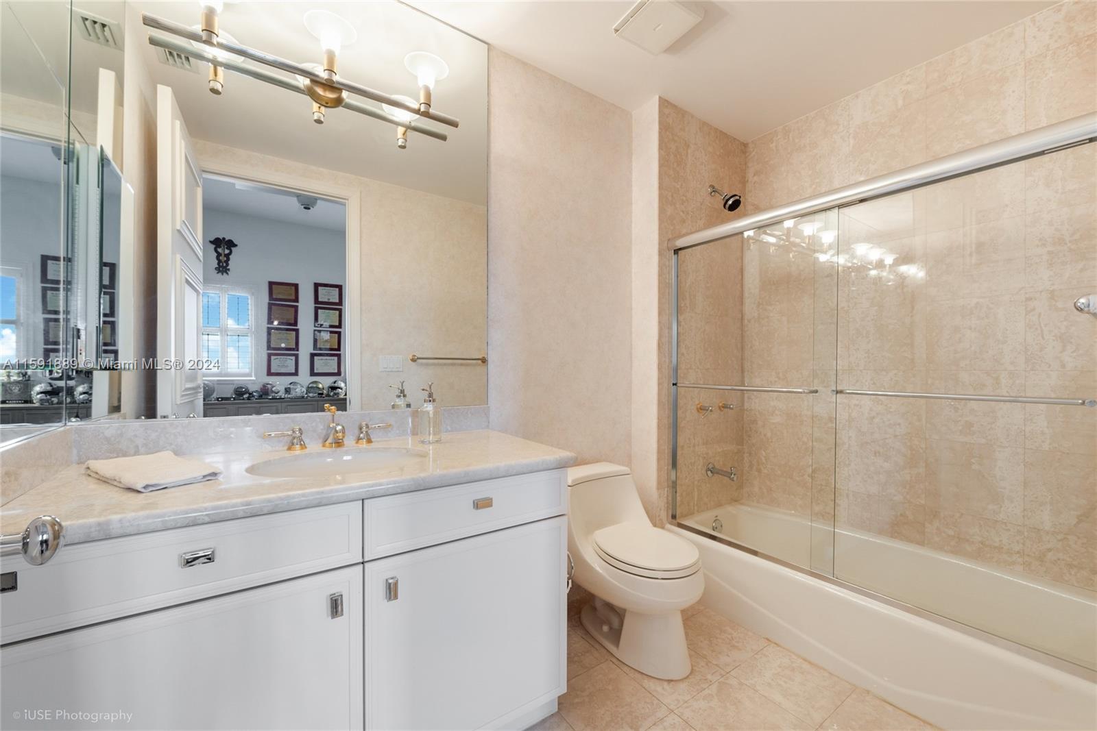 DEERING BAY CONDO II - Residential