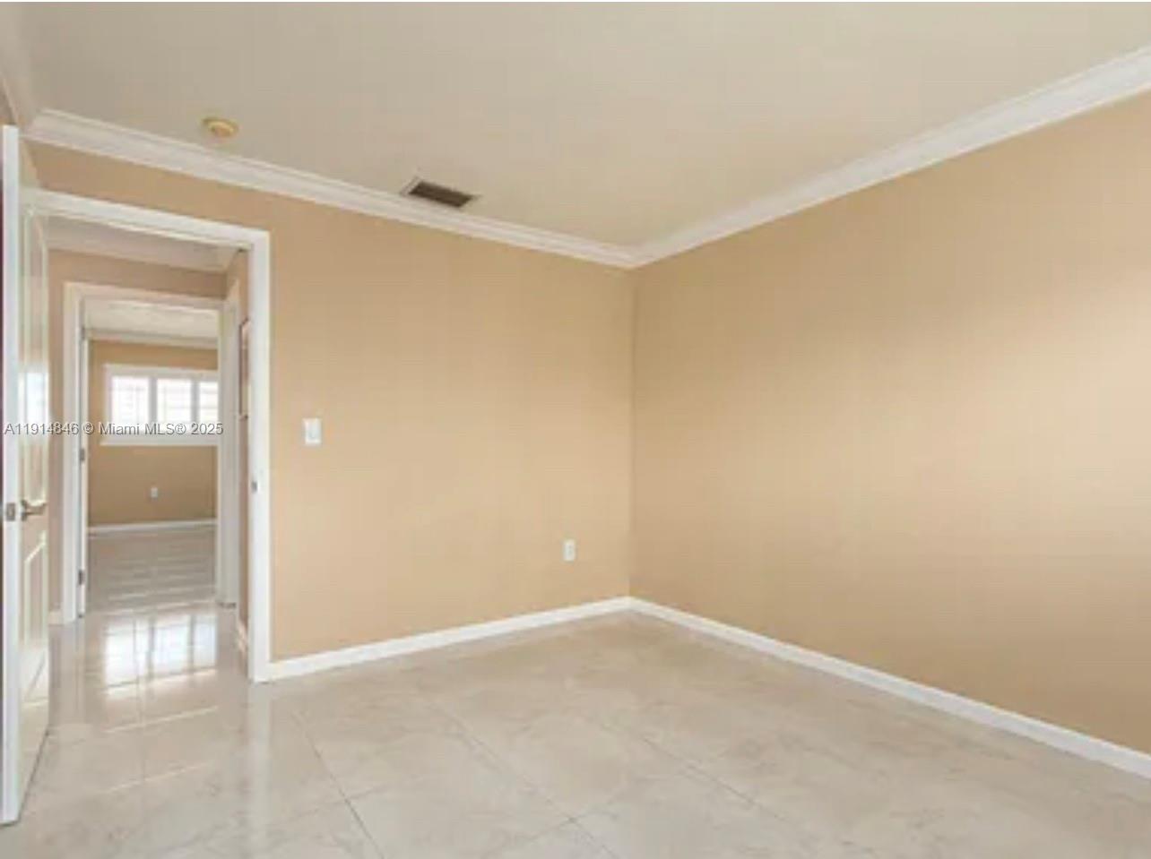 CHATEAU CONDO - Residential Lease