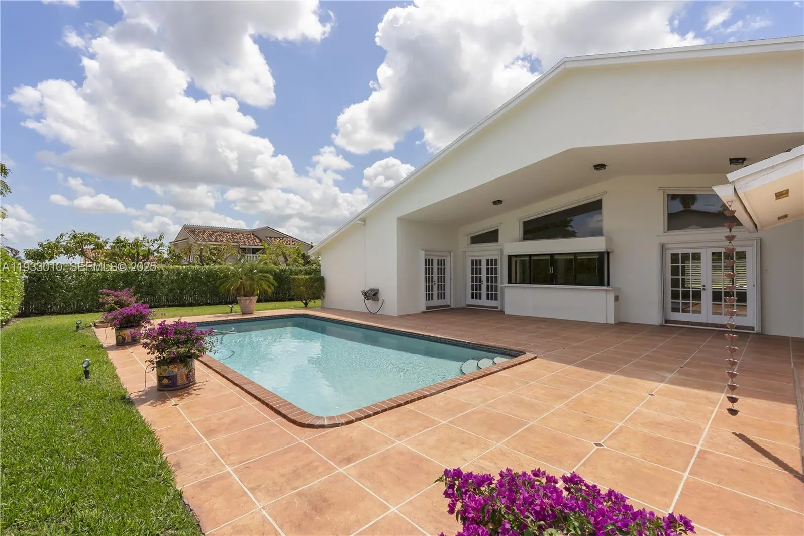 Miami, Florida 33176, United States, 5 Bedrooms Bedrooms, ,3 BathroomsBathrooms,Residential,Active,256800