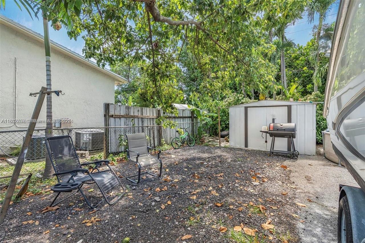 INGLESIDE PARK REV - Residential