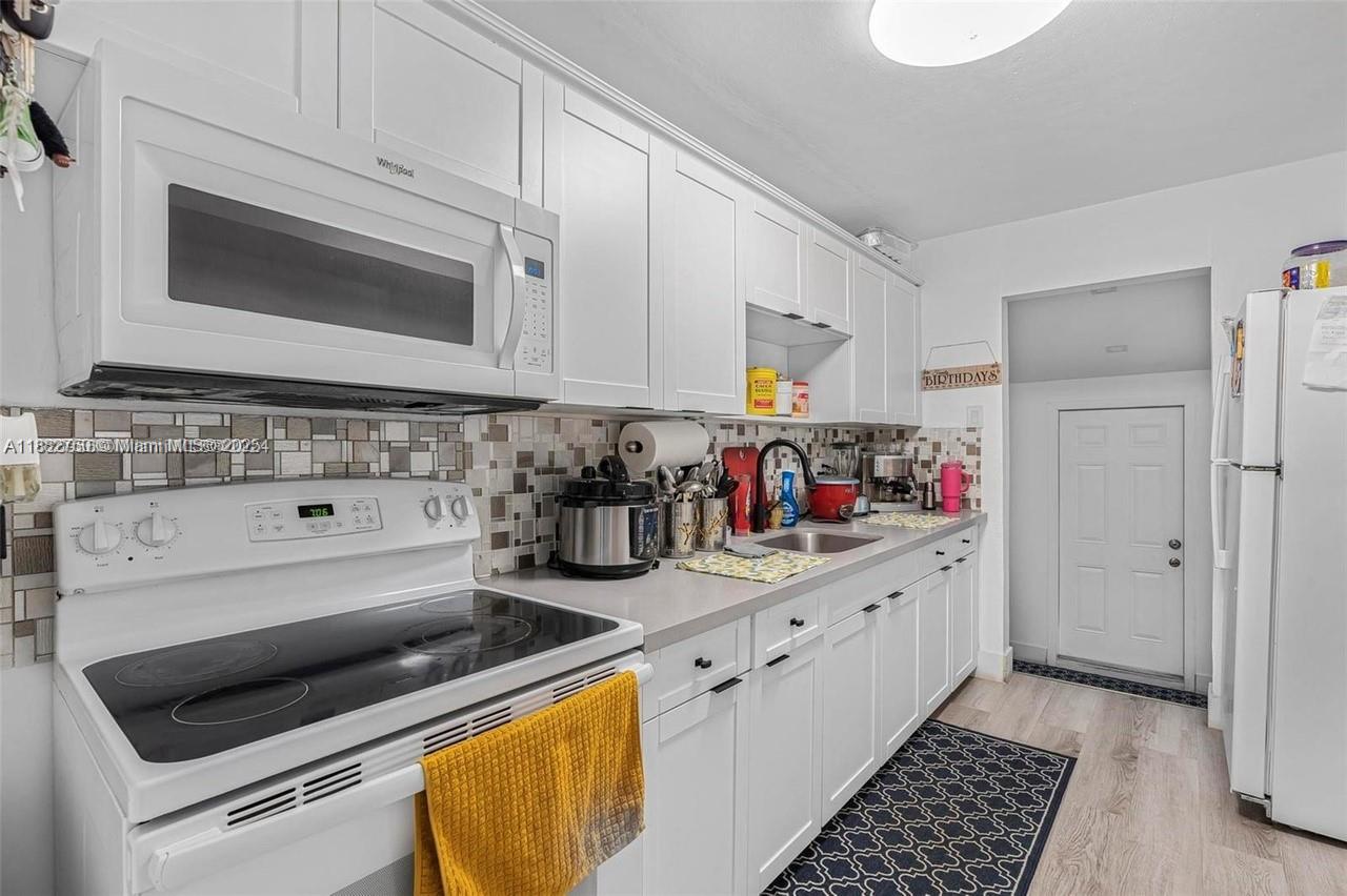 INGLESIDE PARK REV - Residential