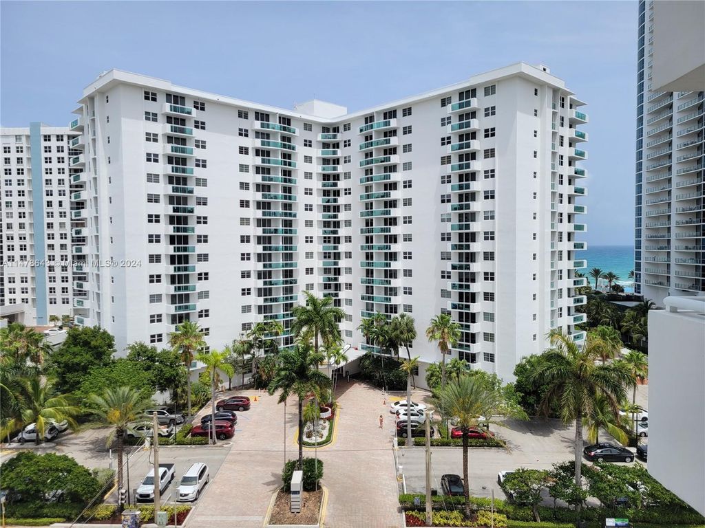 Photo of 3000 S Ocean Dr #714, Hollywood, FL 33019 (MLS # A11478643)