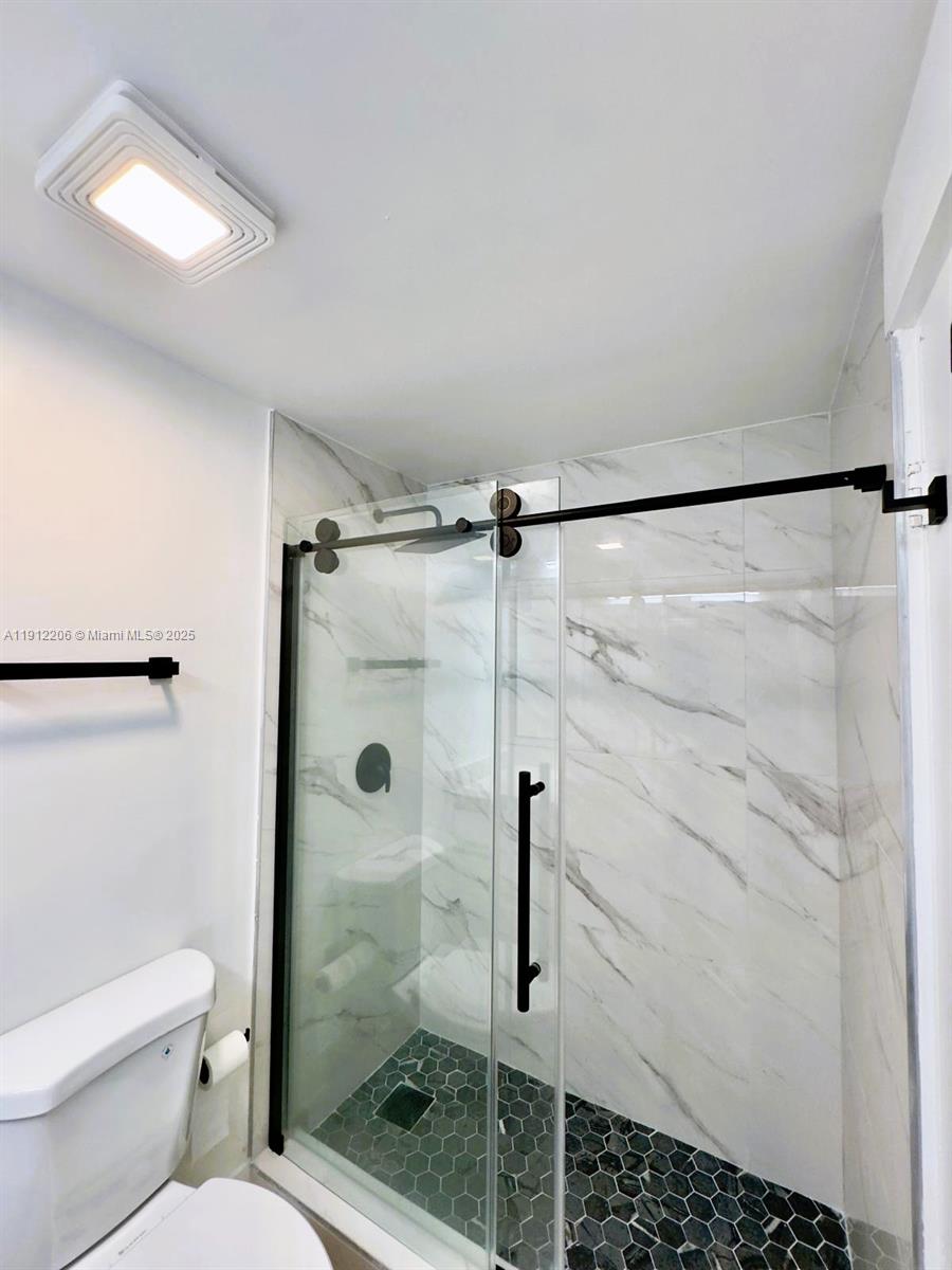 MIRADOR 1000 CONDO - Residential Lease