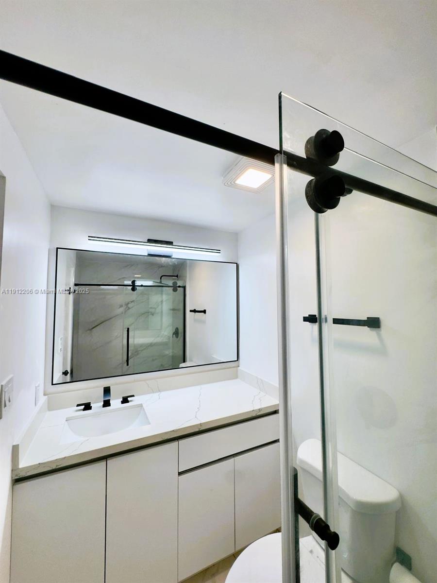 MIRADOR 1000 CONDO - Residential Lease