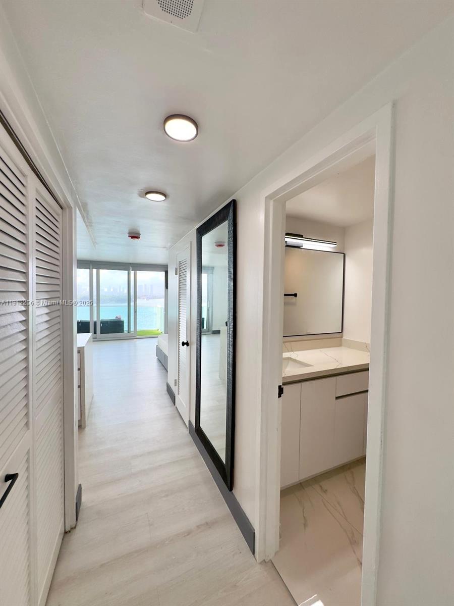 MIRADOR 1000 CONDO - Residential Lease