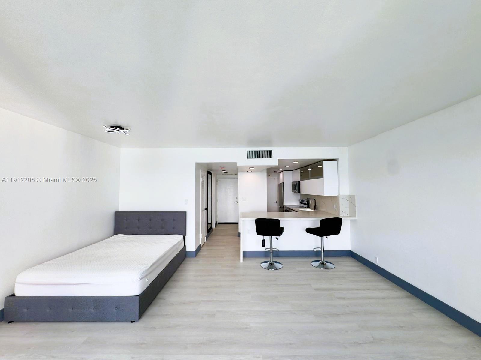 MIRADOR 1000 CONDO - Residential Lease