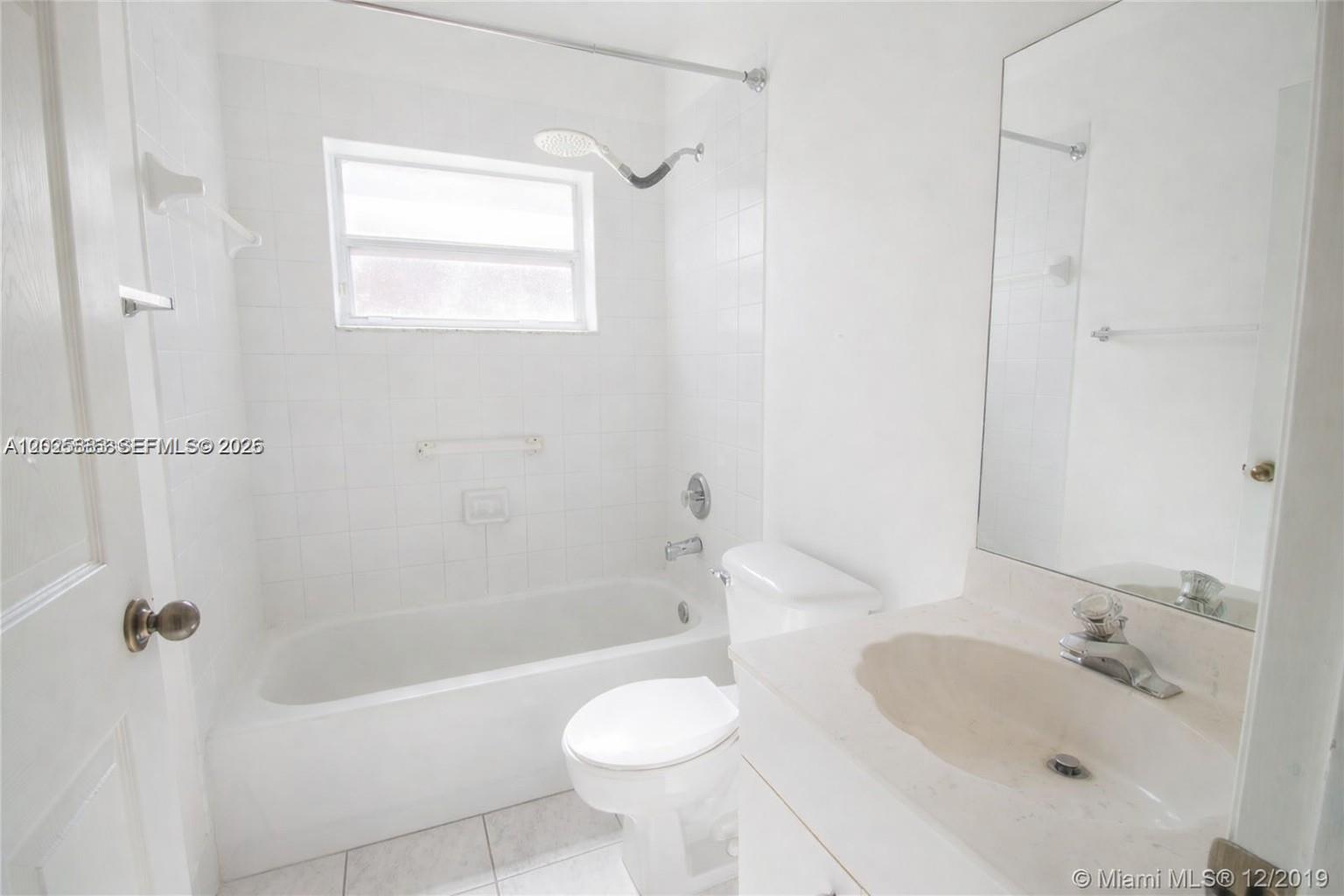 LAGO MAR SOUTH 2ND ADDN - Residential