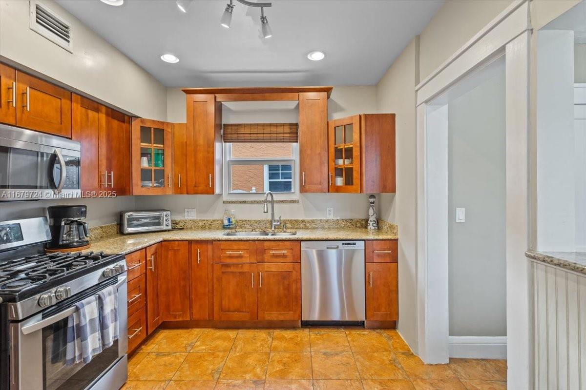SOUTHLAND PARK - Residential