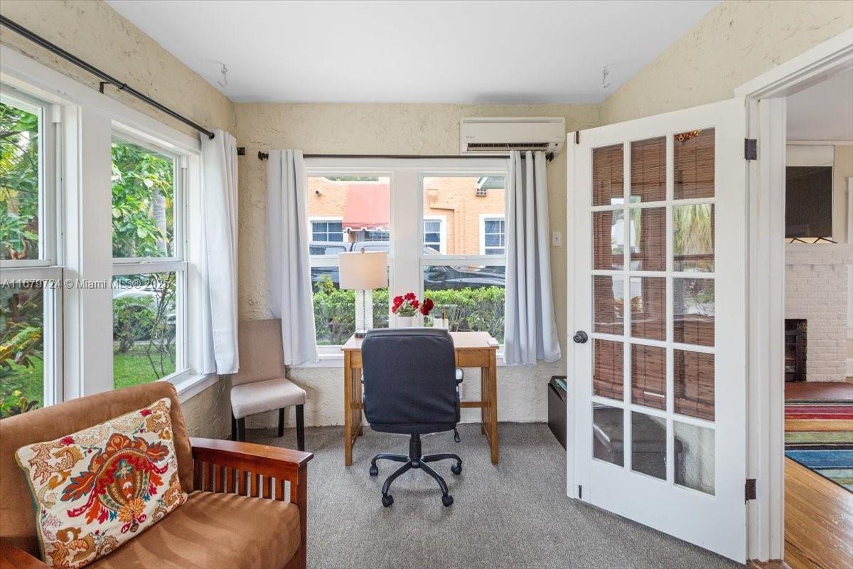 SOUTHLAND PARK - Residential