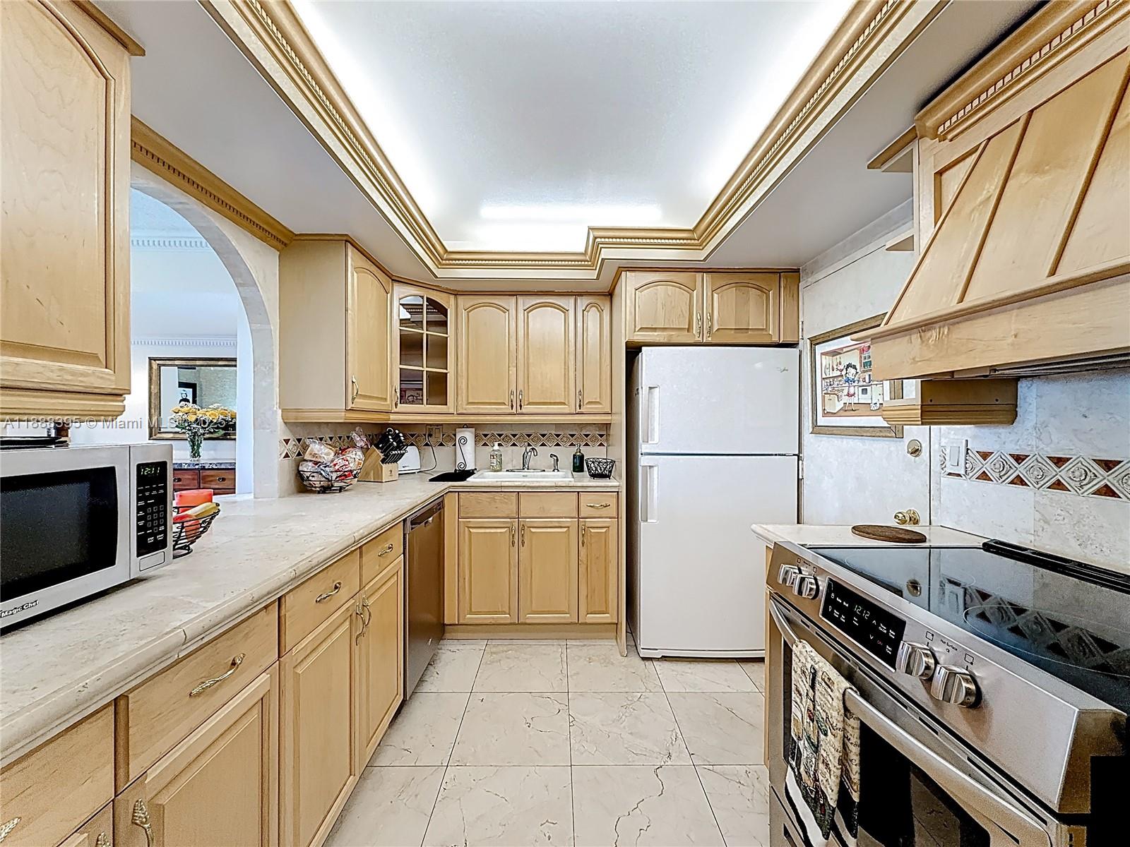 OLYMPUS CONDO PHASE - Residential Lease