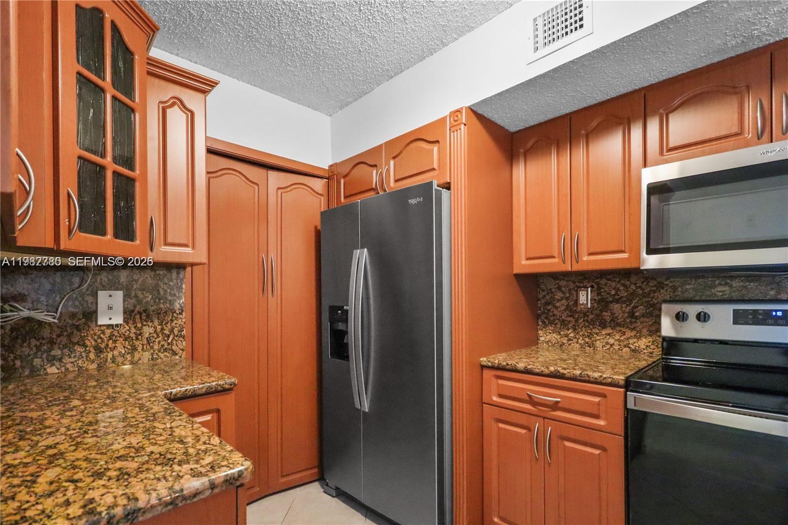 RIVIERA PALMS CONDO - Residential Lease