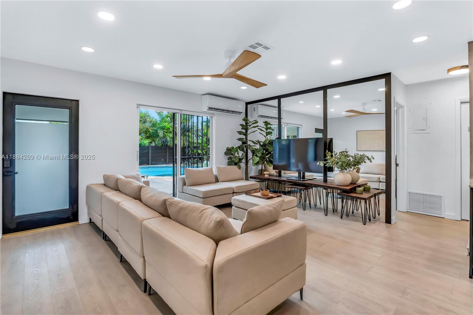 ROYAL PALM ACRES ELEVENTH - Residential