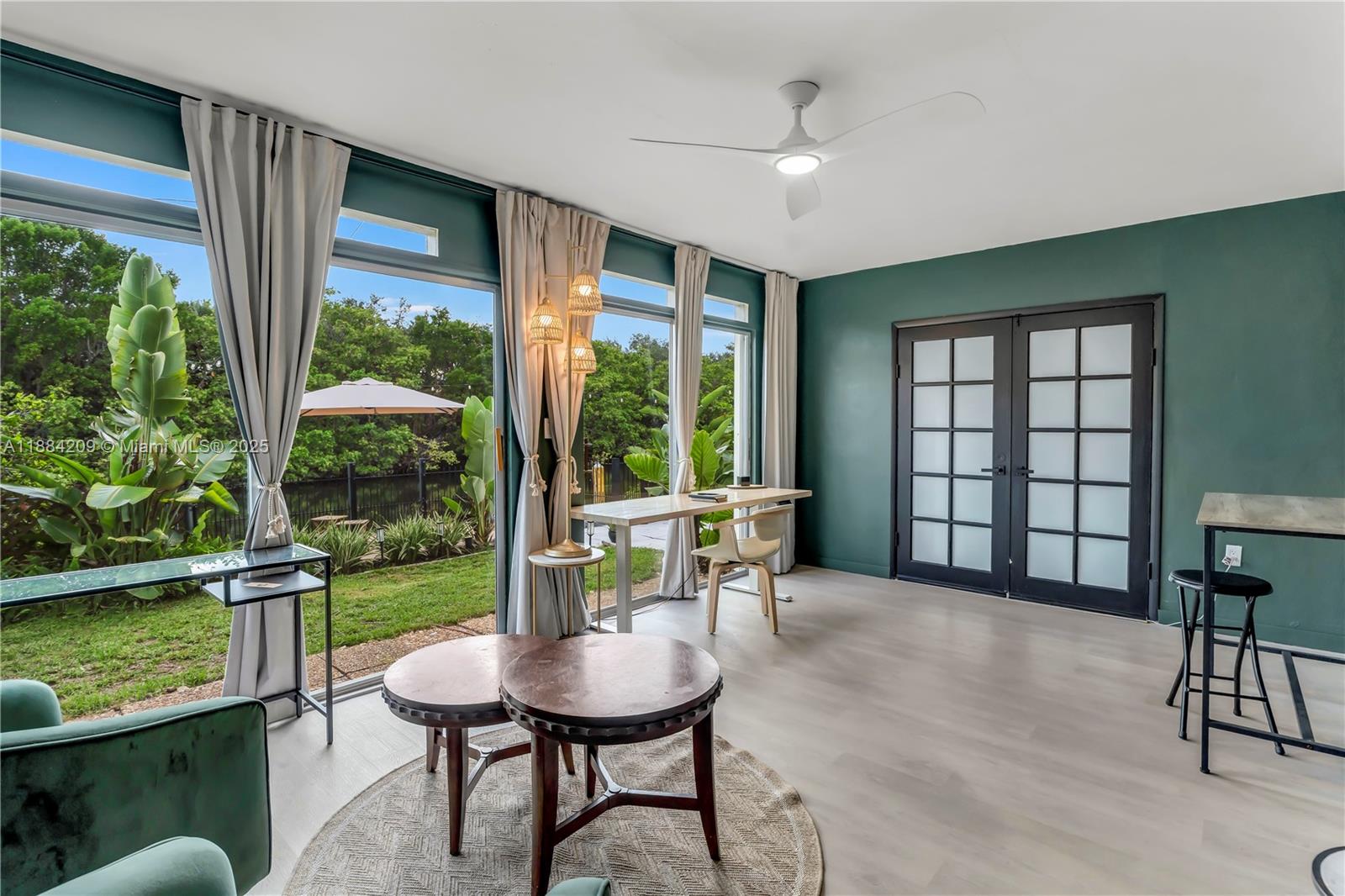 ROYAL PALM ACRES ELEVENTH - Residential
