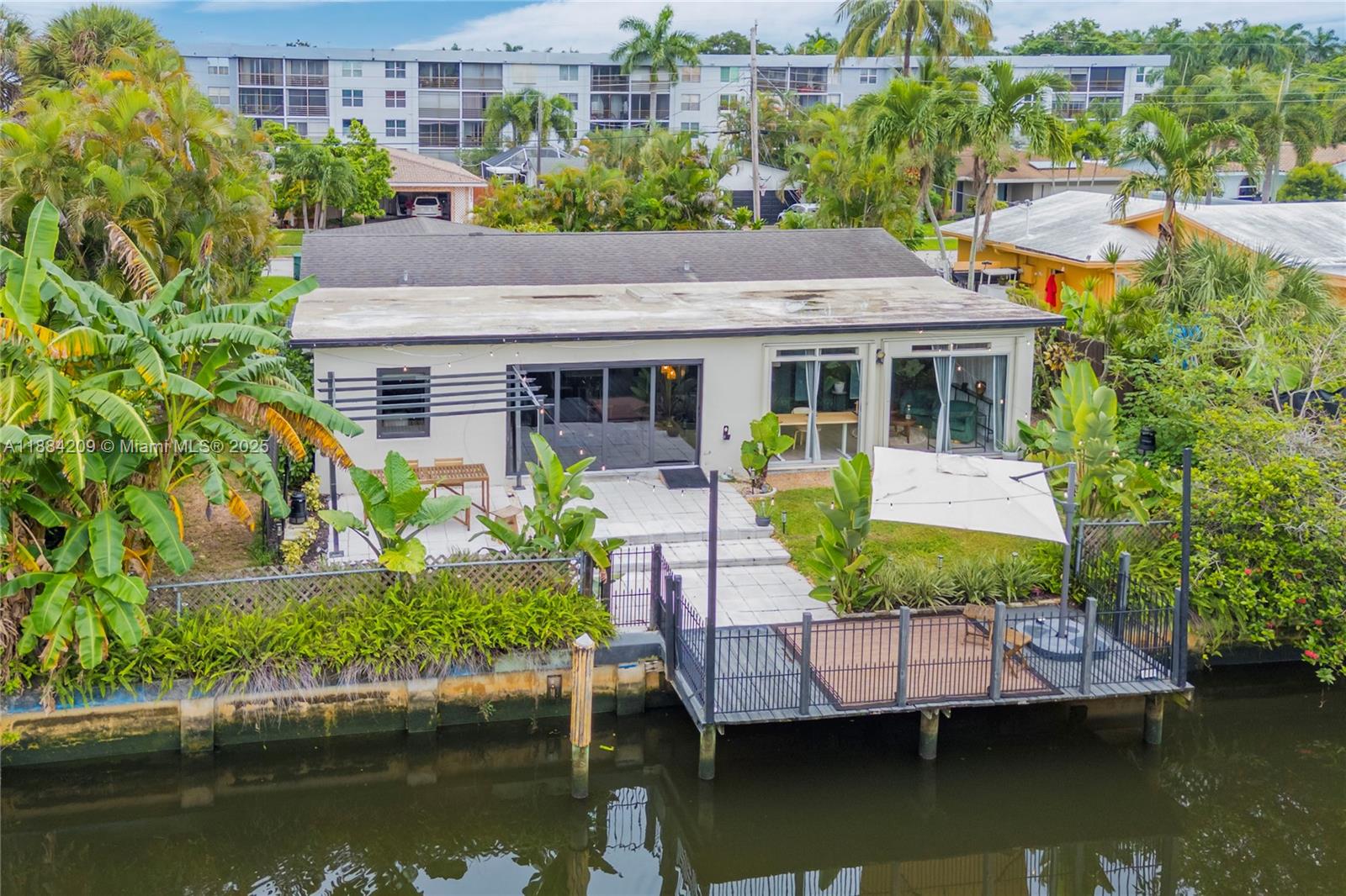 ROYAL PALM ACRES ELEVENTH - Residential